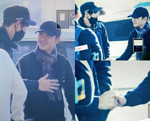 that simple holding hands that smile that straight look in the eyes photos cr. to the rightful owner