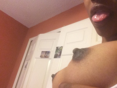 squeezedpussy: Wet mouth, hard nipples and a fat juicy pussy. Where are the nasty pervs who wanna pl