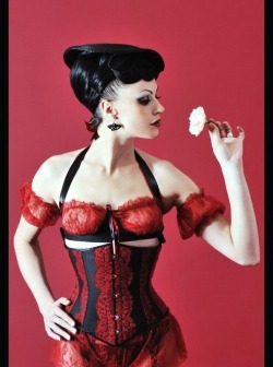 babe-in-corset:  Corset