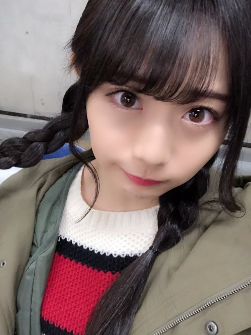 waitaminutebro: 香山あむ@monogatari(@amu_Monoga)さん | Twitter