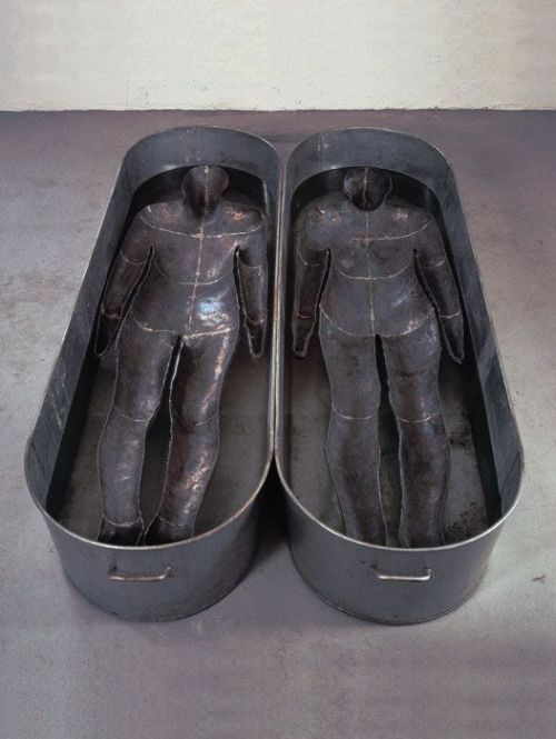 fleshaesthetic:  Antony Gormley | Chromosome, 1984.  Lead, zinc and water (46 x 200 x 120 cm) 