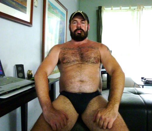 fuckyeahdaddies:  Loads of Daddies at Fuck Yeah Daddies.Click Here to Follow Fuck Yeah Daddies.