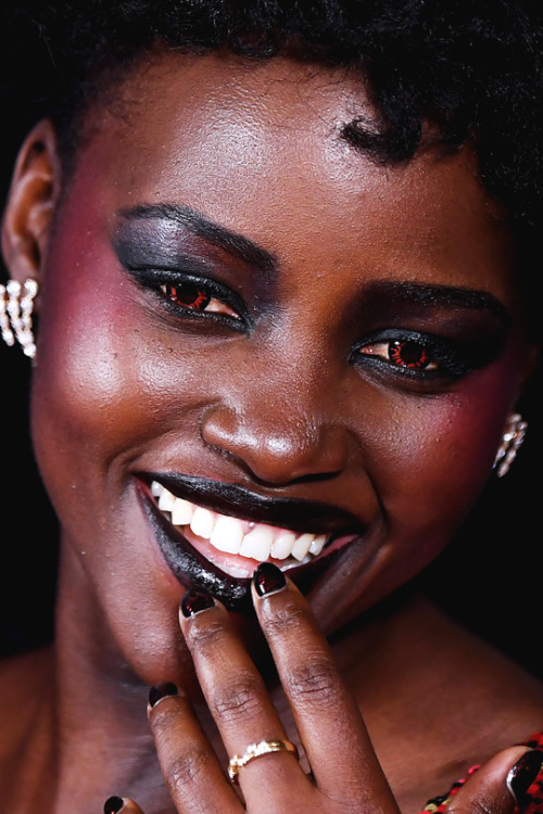 wakandamama: thelateliterary: lady-love-and-glitter-roses: wakandamama: hypvndyne: westwallys:LUPITA