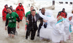 beeishappy:  Photos of Jimmy doing the Polar Plunge makes my life 300% better. 
