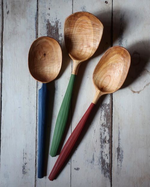 Who doesn’t love a nice big serving spoon?! These three have just been added to my shop. If yo