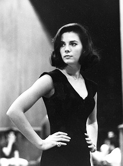 nateliewood:  Natalie Wood during rehearsals on the set of West Side Story, photographed by Ernst Haas, 1960.   