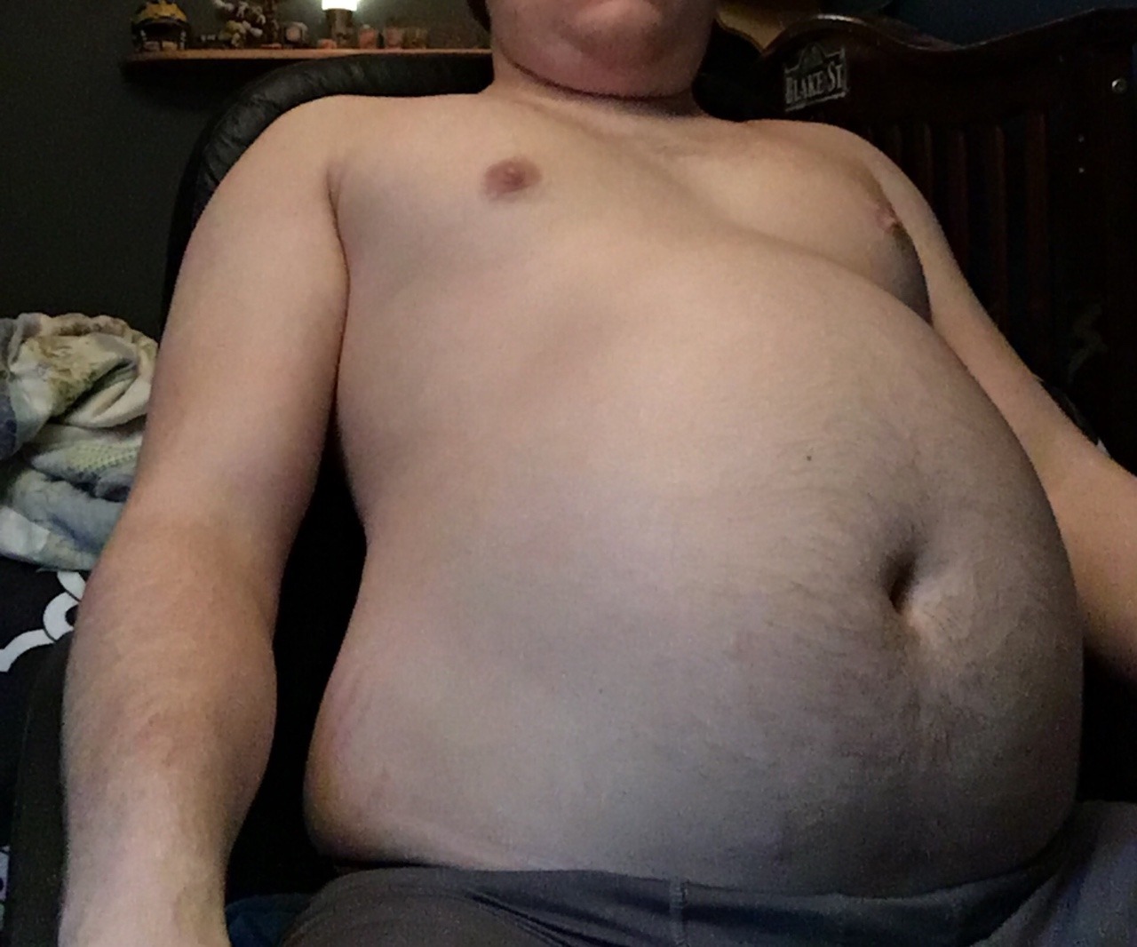 bigbellyboy77: Stuffed the tank up with a 1pound burrito, then topped it off with