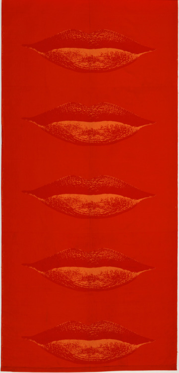 felixinclusis:gacougnol‌: Verner Panton Lippen, 1968. Textile 