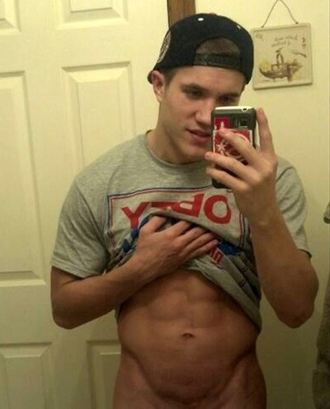 jackdhallow:  JACKDHALLOW//FOLLOW//ASK//SUBMIT