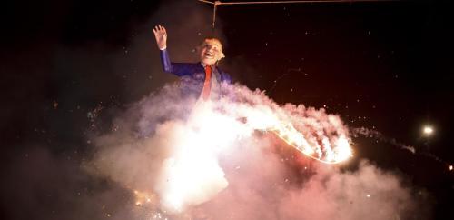 micdotcom:Mexico City burns Donald Trump in effigy in Easter traditionIn Mexico, Easter tradition dictates that a much-l