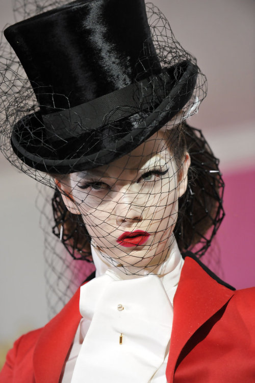 theladyintweed - Dior Haute Couture 2010 
