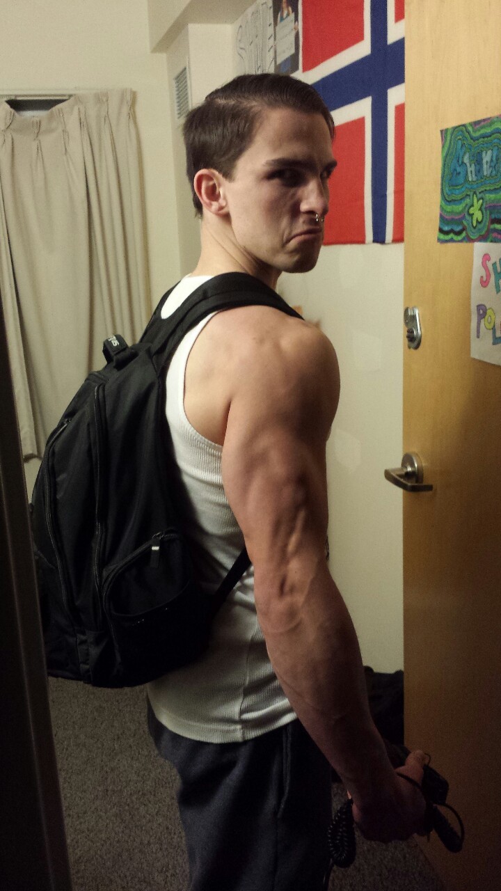 a-suicidal-species:  About 6 weeks out from my bodybuilding competition.  Look at
