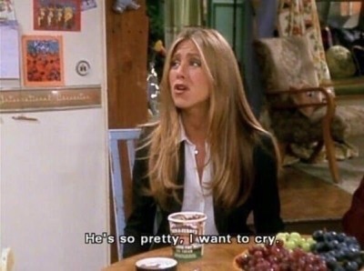 Me when I see a photo of Luke Hemmings