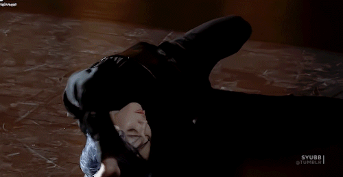syubb:  never get tired of watching him dancing to black swan  