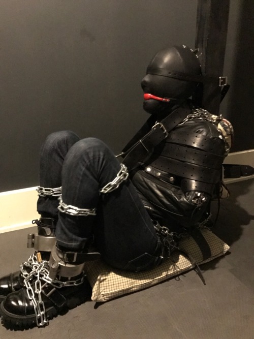 seabondagesadist: The final hour for @lostinsea88 arrives…  Having been in the same seated position for two hours the bondage is made a little bit harder. The gag was changed to a ball gag, more straps added. By this time he was deep in the cycle of