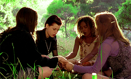 witchinghour:  WITCHES IN FILM: The Craft (1996), Suspiria (2018), Harry Potter (2001