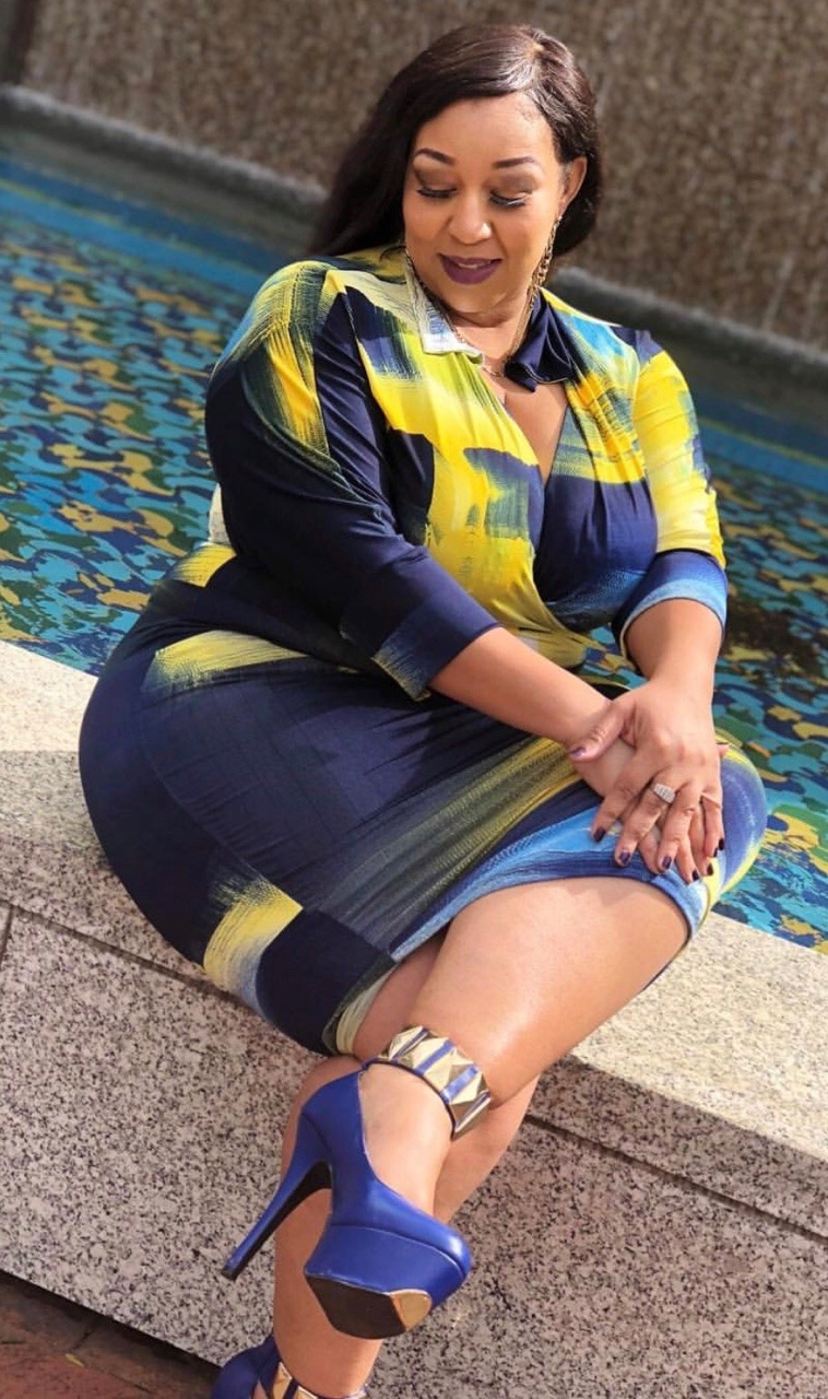bbworship:  I want that…. my kind of Sexy