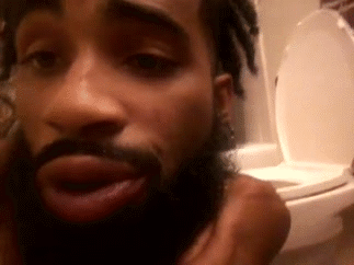 nycjacker:  dachocolatefactory:  crownroyalxxx:  i wonder what his baby mama thinks