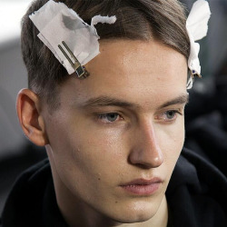 l-homme-que-je-suis:  Frederik Ruegger Backstage