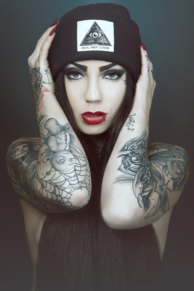 altmodelgirlcrush:  Alice La Douce