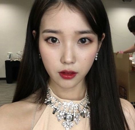 cute-asian:  IU 💖