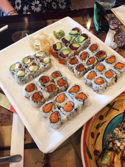 jewsquats:  All taken at my absolute favorite japanese restaurant in the entire state and they have unlimited sushi monday - saturday for ภ as well as specialty rolls (see the American Dream in all of them which is salmon, avocado and cream cheese fried