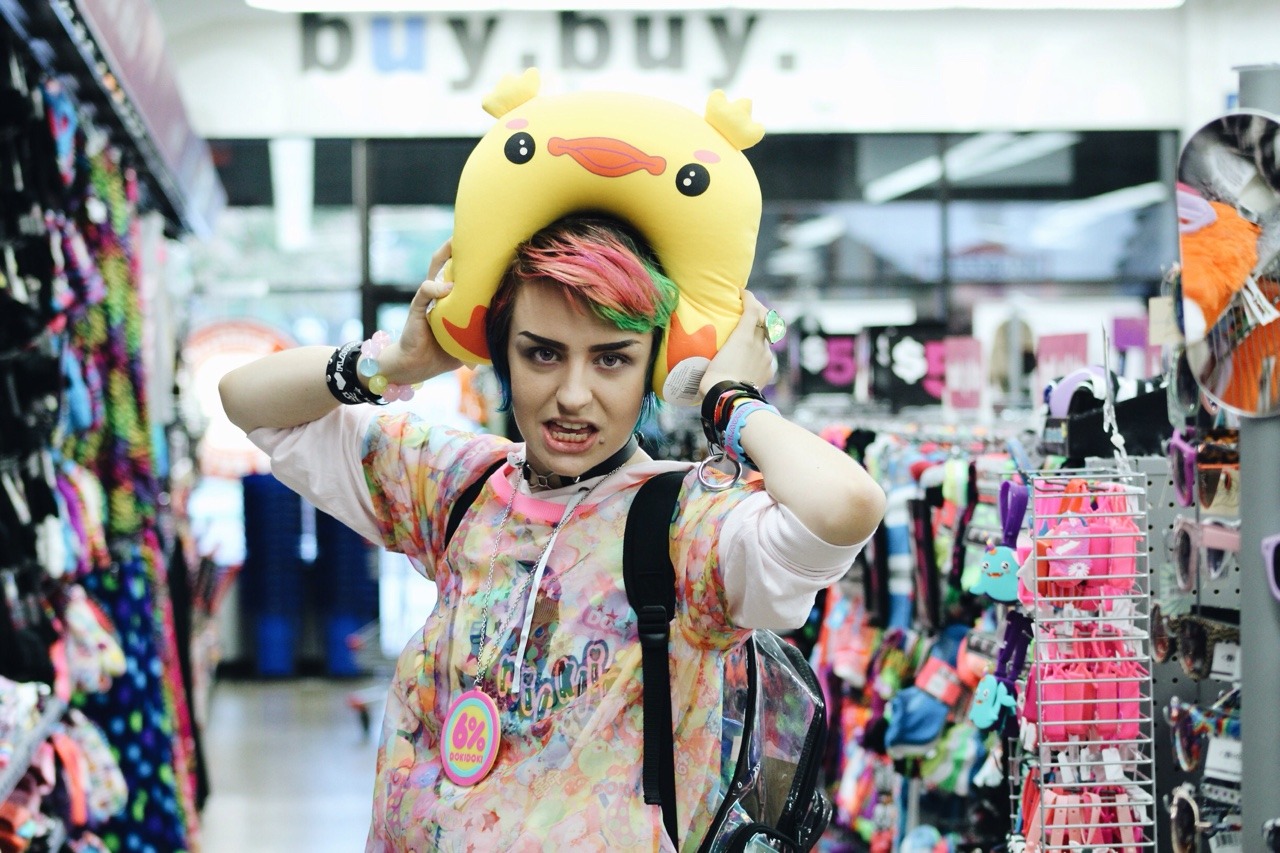 mahouprince:  soymilkandacamera:  // Fun day with my favorite people mewmewkittens
