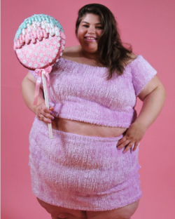 briannacat: lemme be ya sugar plump fairy ✨🍭💕 outfit: fat mermaids  