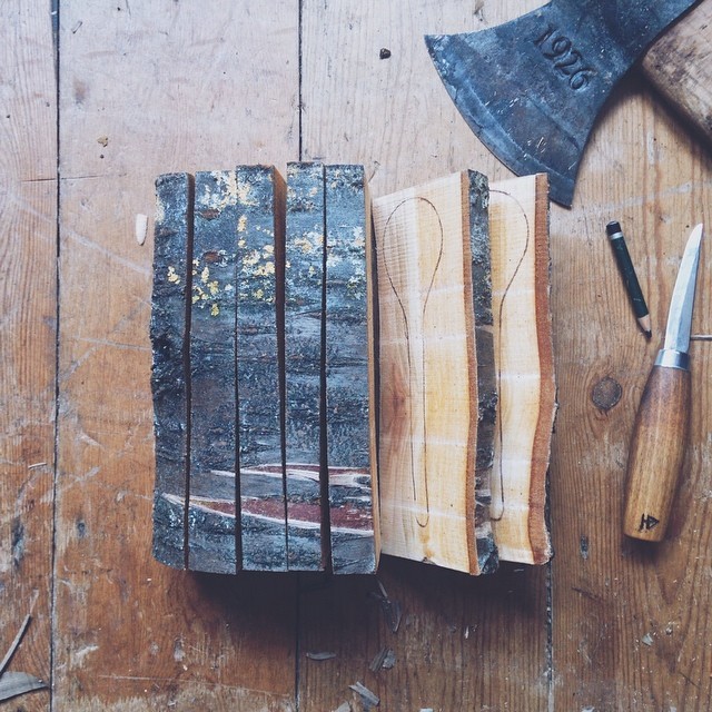 thewoundedknee:  hatchetandbear: 7 spoons for a family of 7. All made from the same