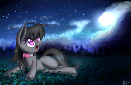 kawaiipony2:  I’ve been so busy with work and family stuff over the holidays. Time to kick off the new year with a new piece!  I’ll be more active now that all the holiday stuffs are done. Click on pic for a link to my dA and a bigger resolution. 