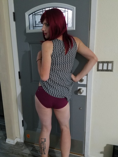 dizzylizzycd: Nice and naughty~ live the life you deserve