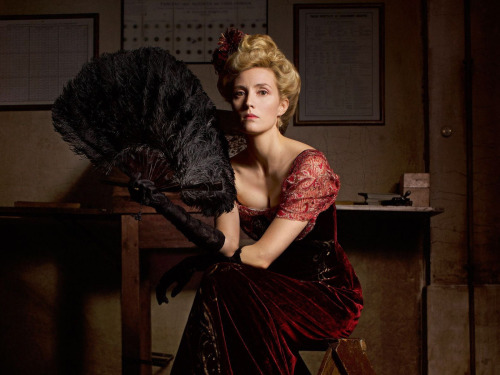 Evelyne brochu as Marguerite Steinheil in Paris Police 1900Meg was the mistress of President F&