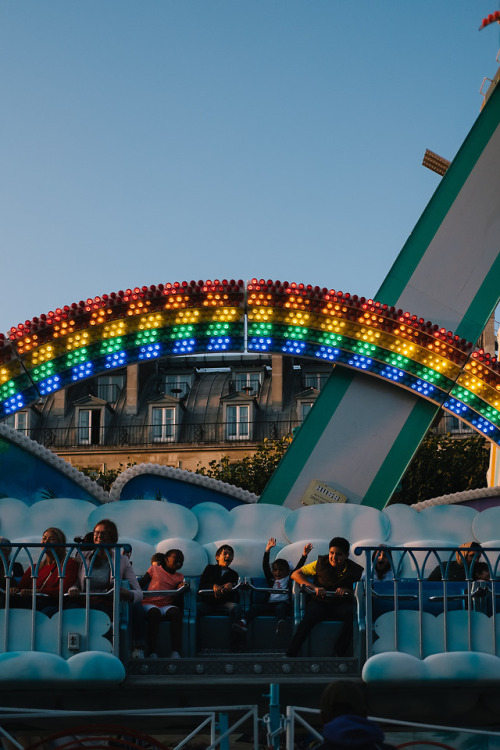 578-584: Evening at the Tuileries