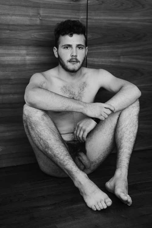 homoerotic-bromance:  http://homoerotic-bromance.tumblr.com/