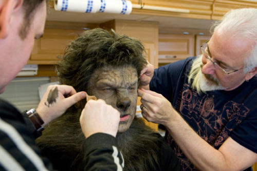 Rick Baker applying the The Wolfman prosthetic to Benico Del Toro. #WerewolfWednesday