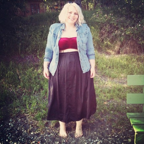 chubbycartwheels:  venelite:  #ootd #me #fat #chubbycartwheels  <3    So pretty