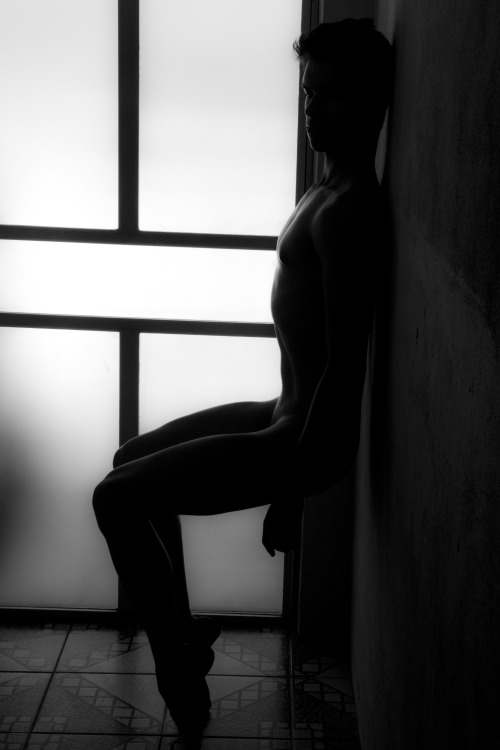  https://www.facebook.com/felipemessiasfotografia  shadow play