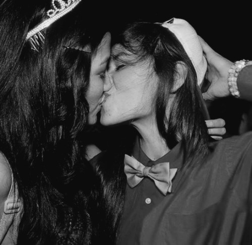 Girls Like Girls