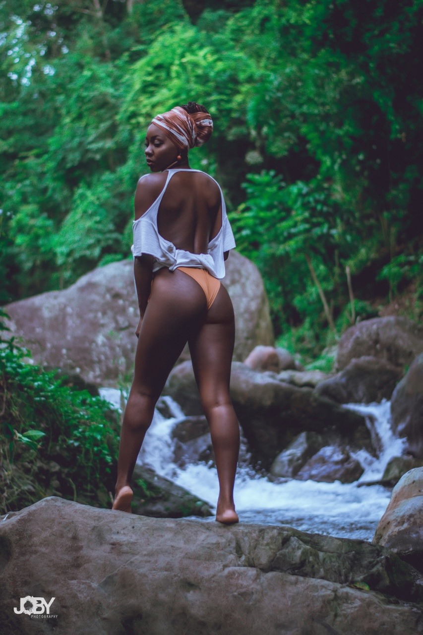 aurajae1:   Jaycie by Joby  Never felt as beautiful as I did this day.  I shot with
