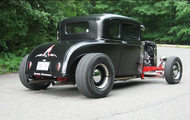 jgreengiant:  Classy 5 window powered by the kitchen sink 