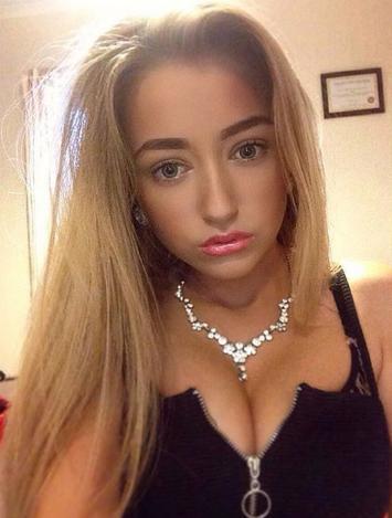 Sexy Chav Slut!