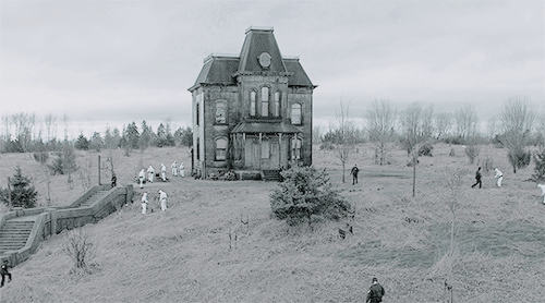verafarmiga: halloween celebration    ⇸ bates motel                                             “ ho