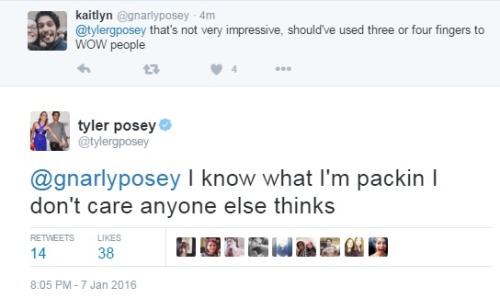 poseysfingers:he knows what he’s packing