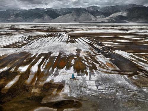 Owens Lake #5, California, Photo © Edward Burtynsky, 2009