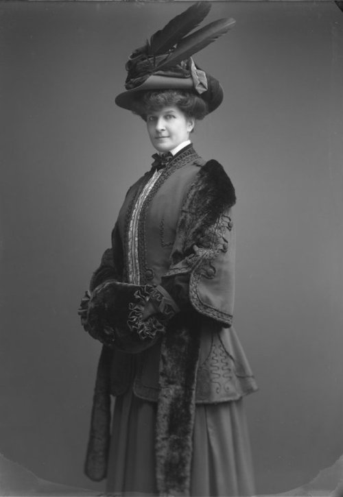 Martha Lindlöf, 1908.