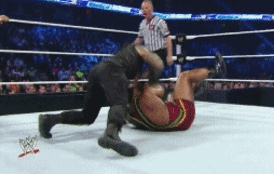 randy-is-eye-candy:  This Friday cameraman did a good job