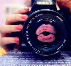 youngandfoolish2:  kiss :) on We Heart It. http://weheartit.com/entry/85533181 