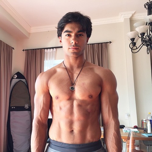 insta-guys:  @brennanmejia 