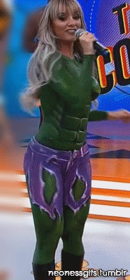 comicbastards: Juju Salimeni Is Back With Hulk Body Paint… and No It’s Not Safe For Wor