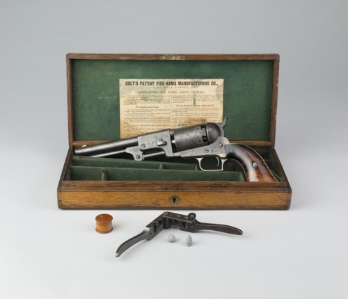aic-armor:Cased Colt Dragoon Model 1848 (1st issue) Revolver, 1848, Art Institute of Chicago: Arms, 